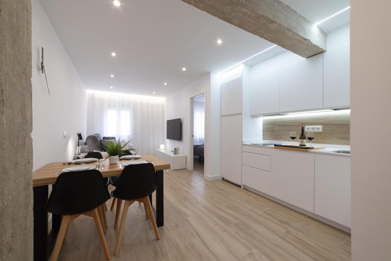 Apartamento Logrono Avenida Ayuntamiento Kültér fotó