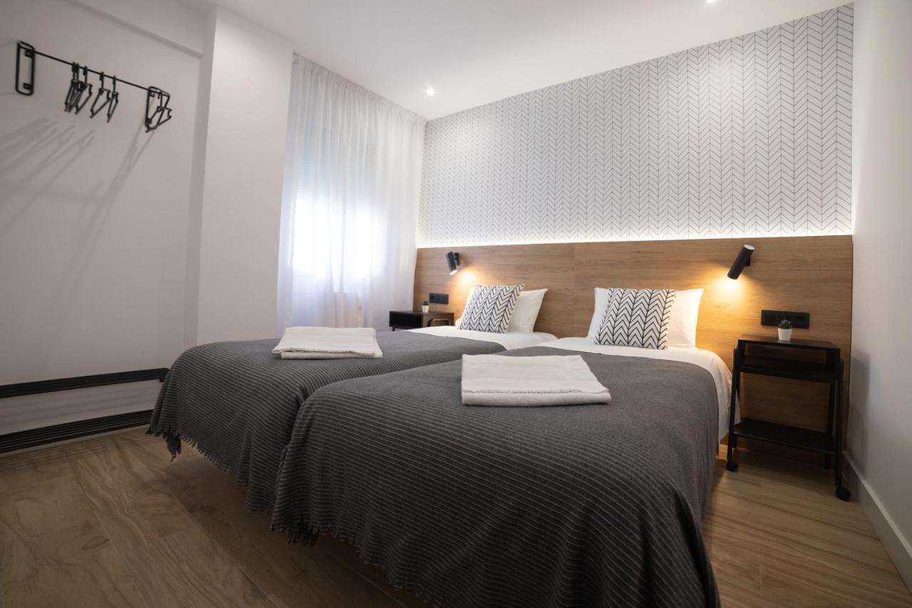 Apartamento Logrono Avenida Ayuntamiento Kültér fotó