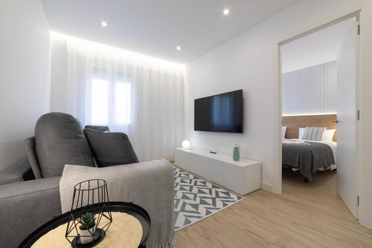 Apartamento Logrono Avenida Ayuntamiento Kültér fotó