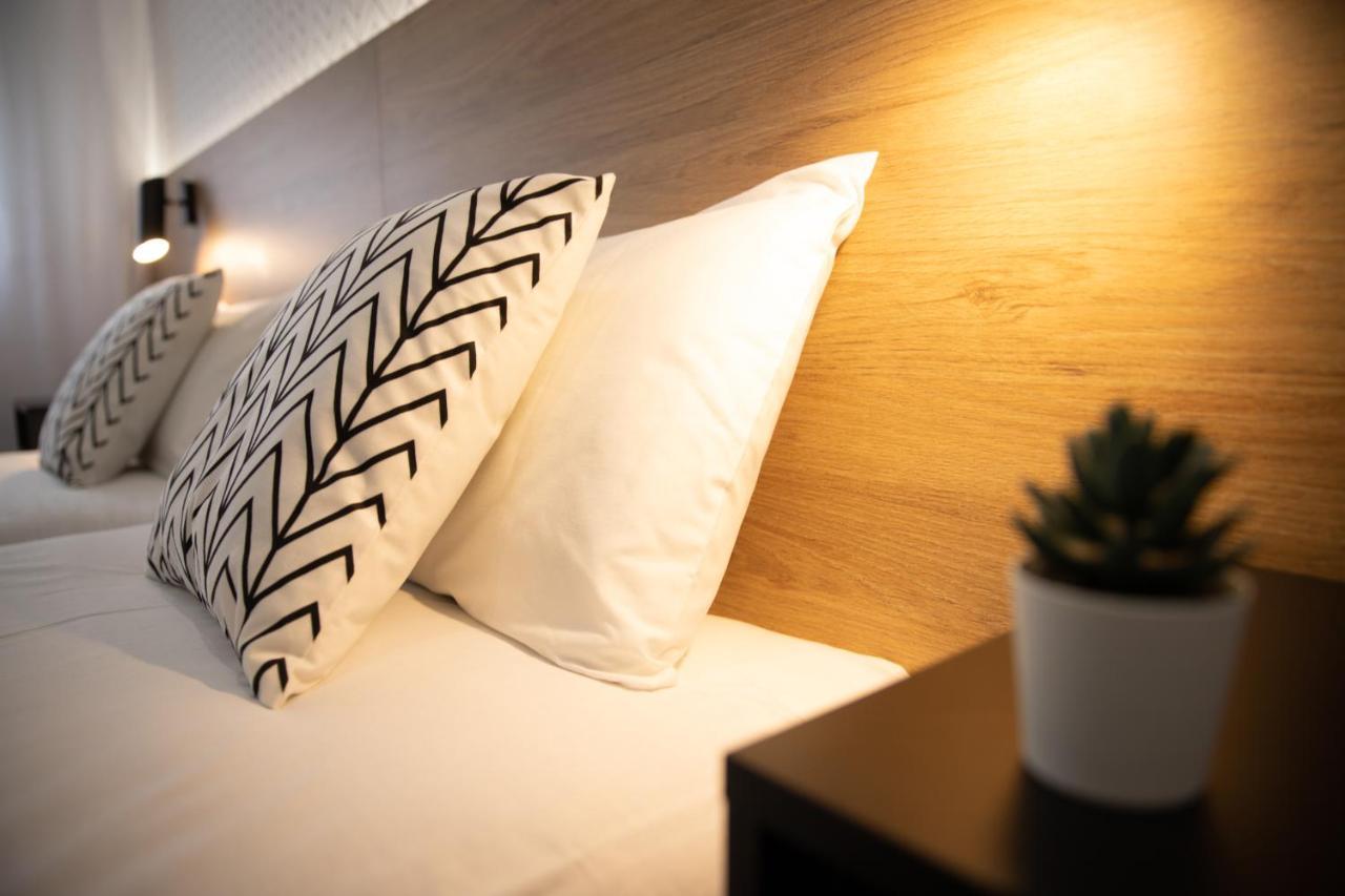 Apartamento Logrono Avenida Ayuntamiento Kültér fotó